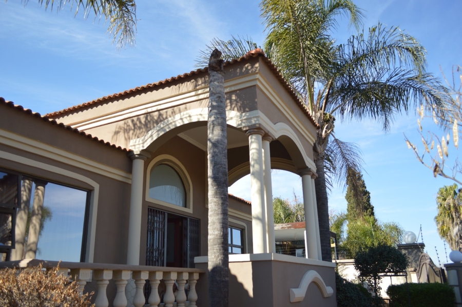 3 Bedroom Property for Sale in Wilkoppies North West